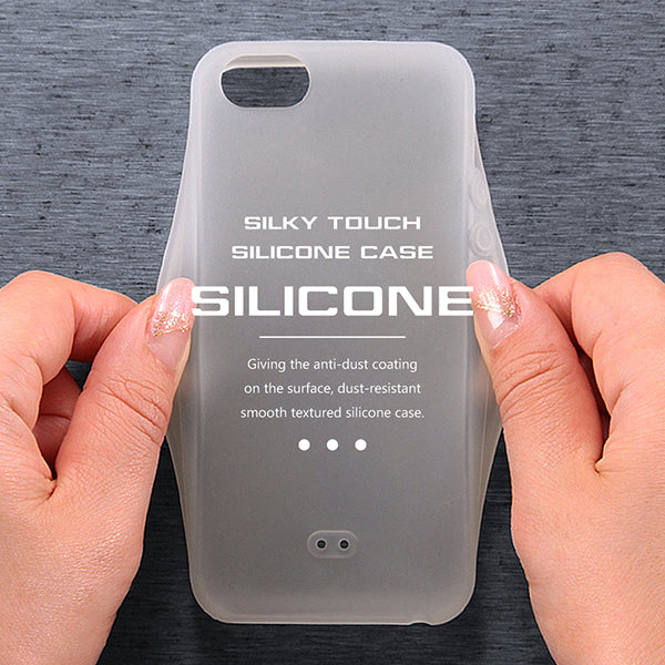 シリコンケース シルキータッチ